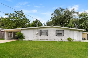 6245 Green Pine Ln Jacksonville, FL 32277